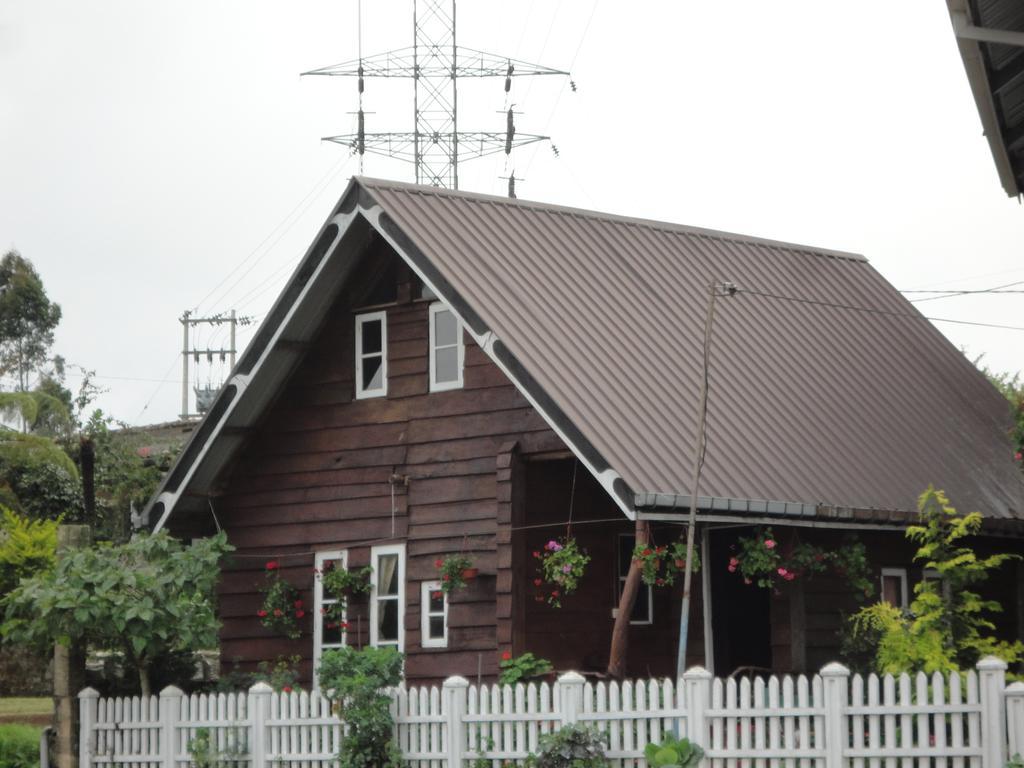 Eranga Guest Hotel Nuwara Eliya Bagian luar foto