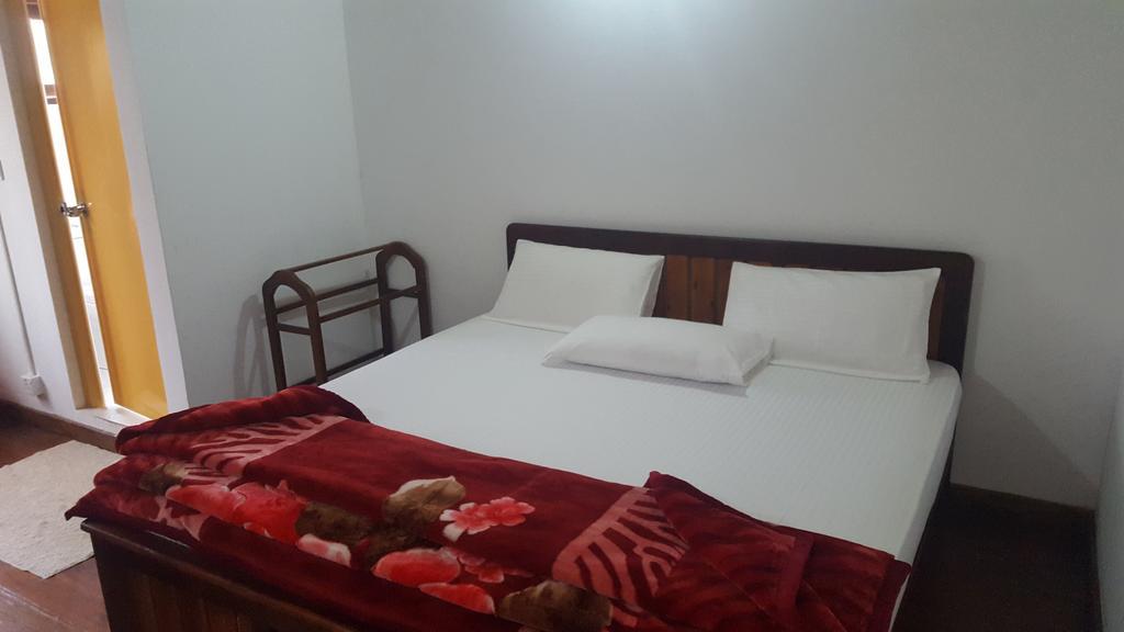 Eranga Guest Hotel Nuwara Eliya Bagian luar foto